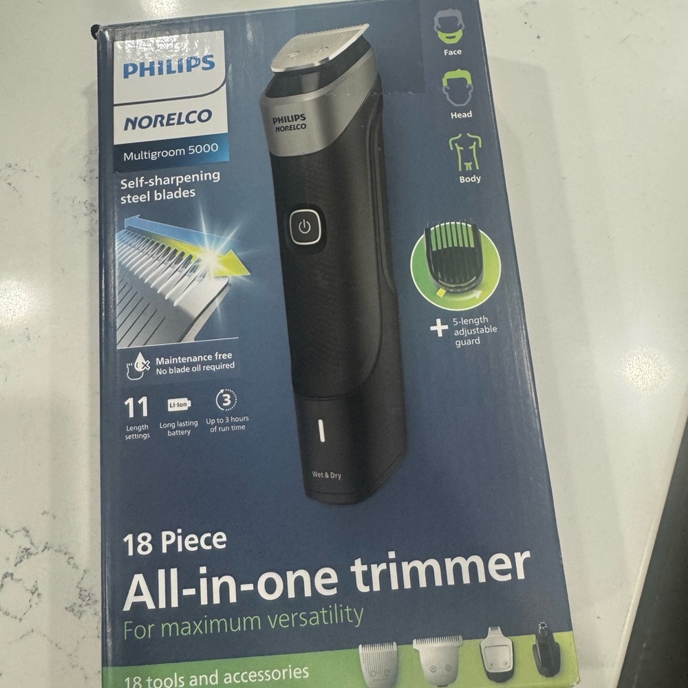 Philips Norelco Multigroom 5000 Series, All-in-One Trimmer and Hair Clipper